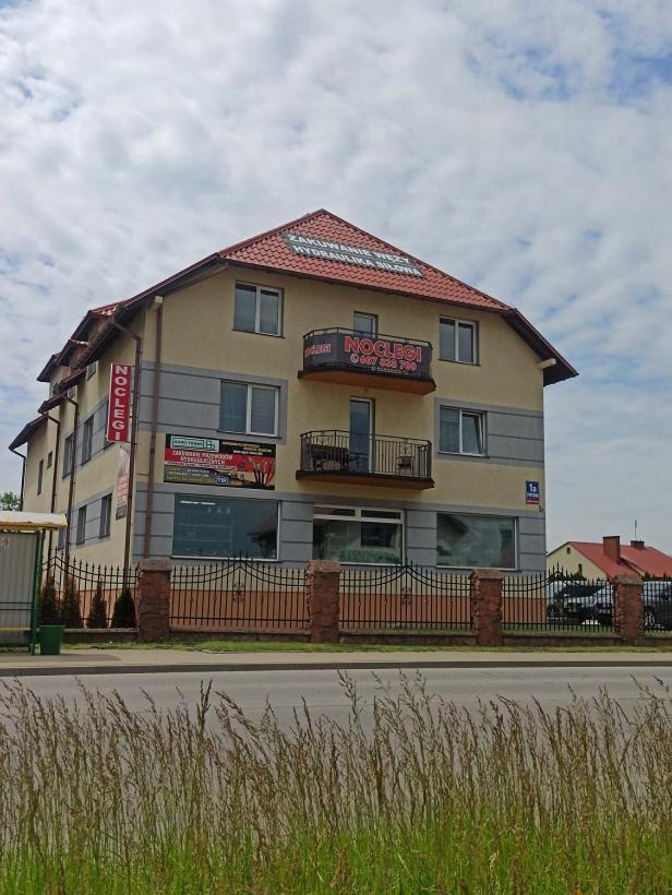 Noclegi Na Portowej 桑多梅日 外观 照片